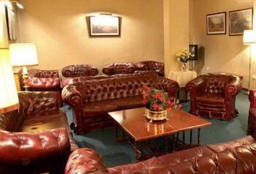 בית מלון כפרי Monclus