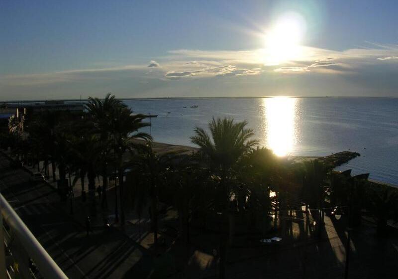 Fotos del hotel Neptuno:  18