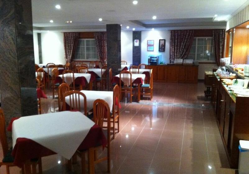 هتل Nuevo Lanzada