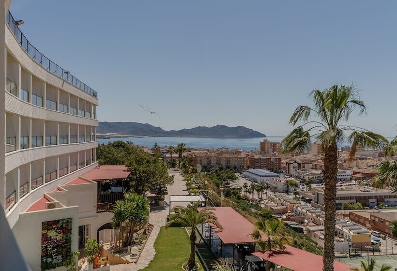 هتل Ramada Resort by Wyndham Puerto de Mazarron