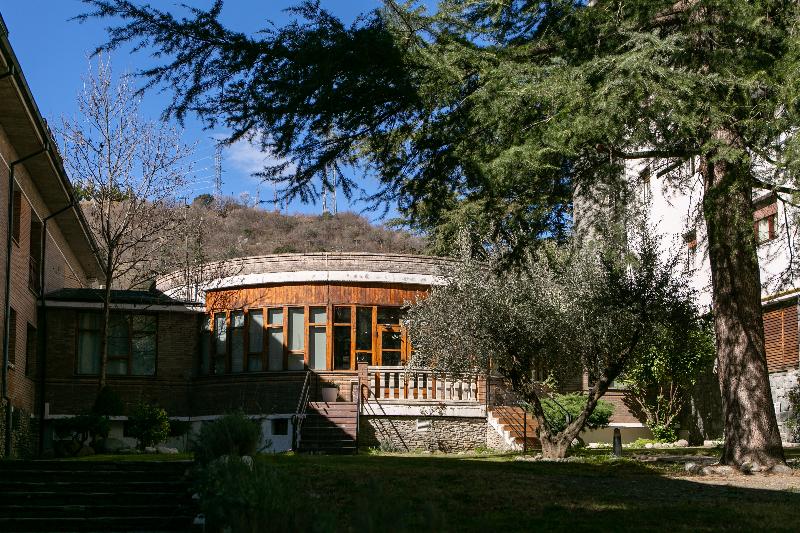 هتل Snö Condes Del Pallars
