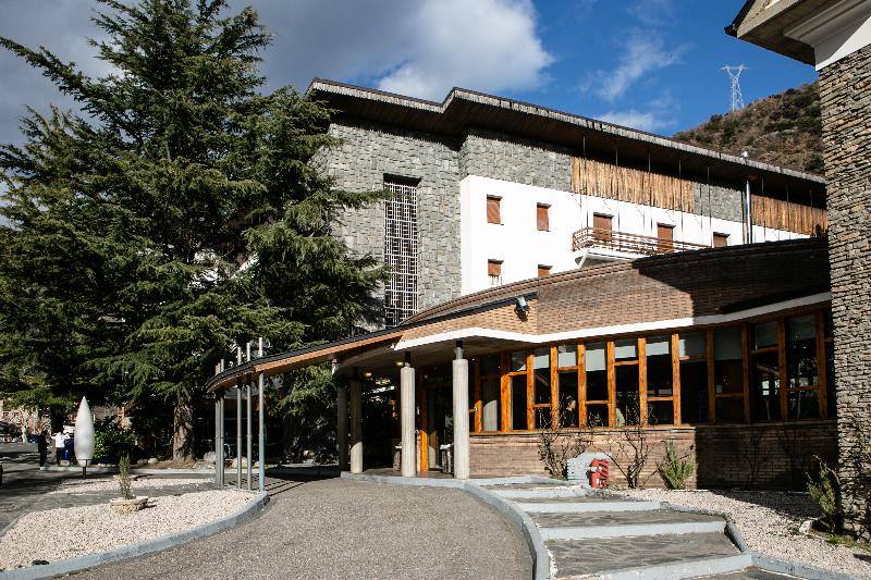 هتل Snö Condes Del Pallars