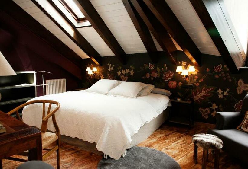 هتل Villa De Torla