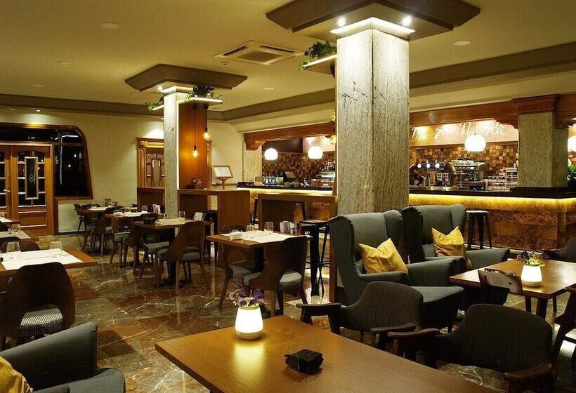 酒店 Zodiaco