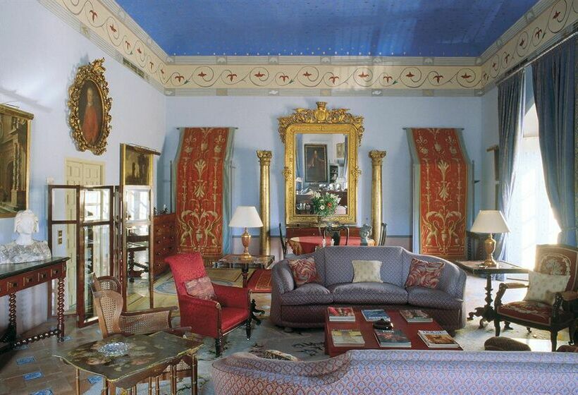 فندق Casa De Carmona