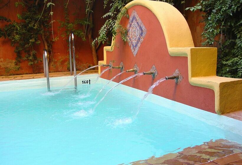 فندق Casa De Carmona