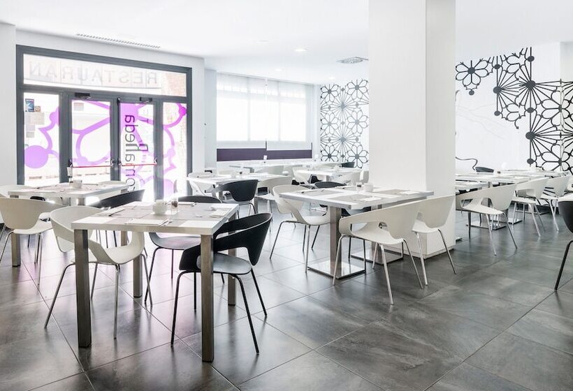 Fotos del hotel Ilunion Romareda:  10