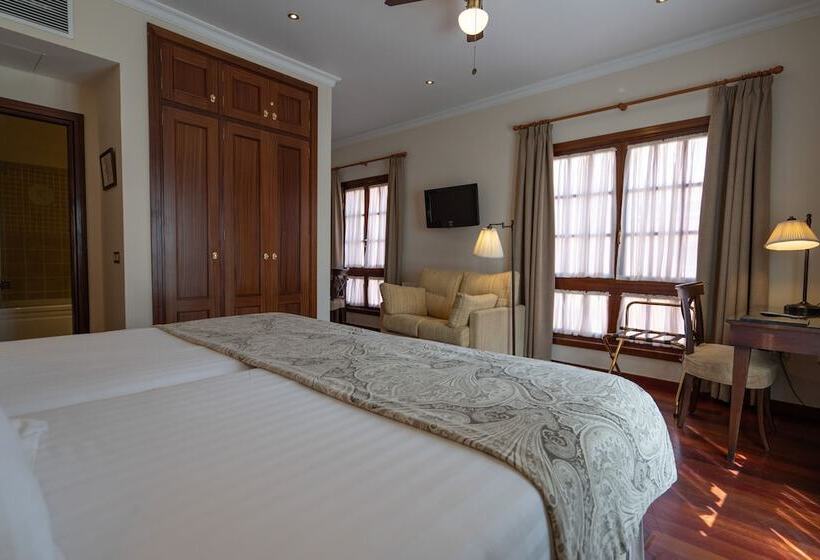 Laguna Nivaria Hotel & Spa