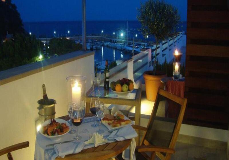فندق Llafranch