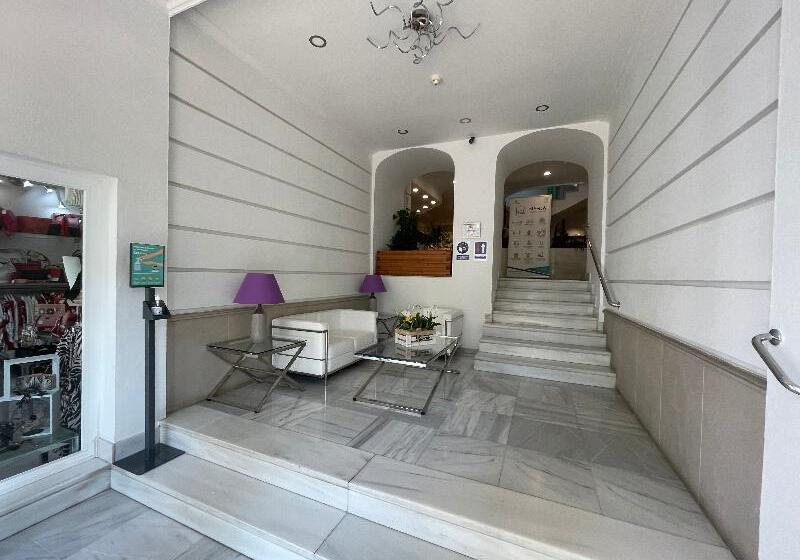 Fotos del hotel Plaza Cavana:  13