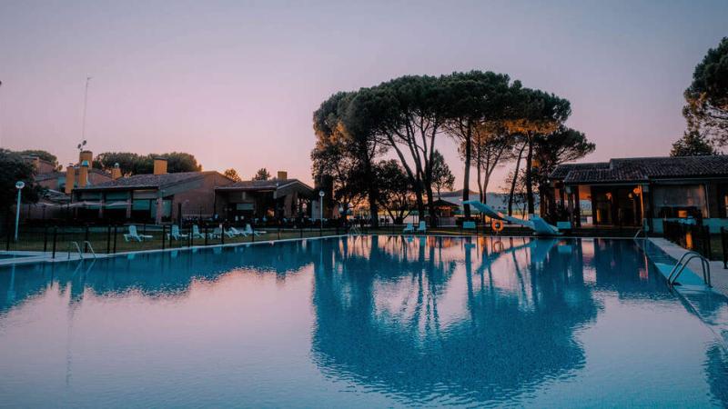 هتل Resort El Montico