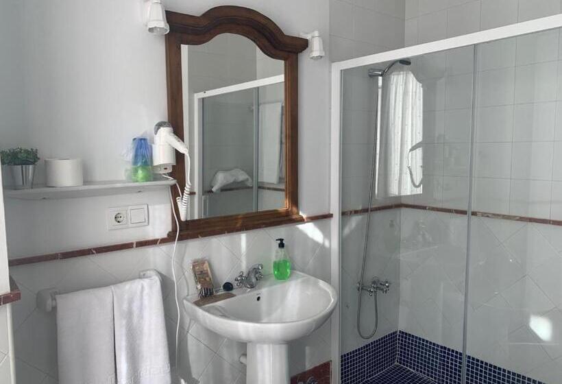 هتل روستایی Entreolivos