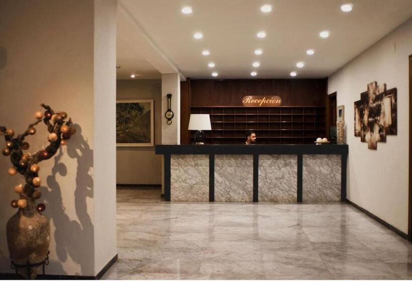 Hotel San Martin