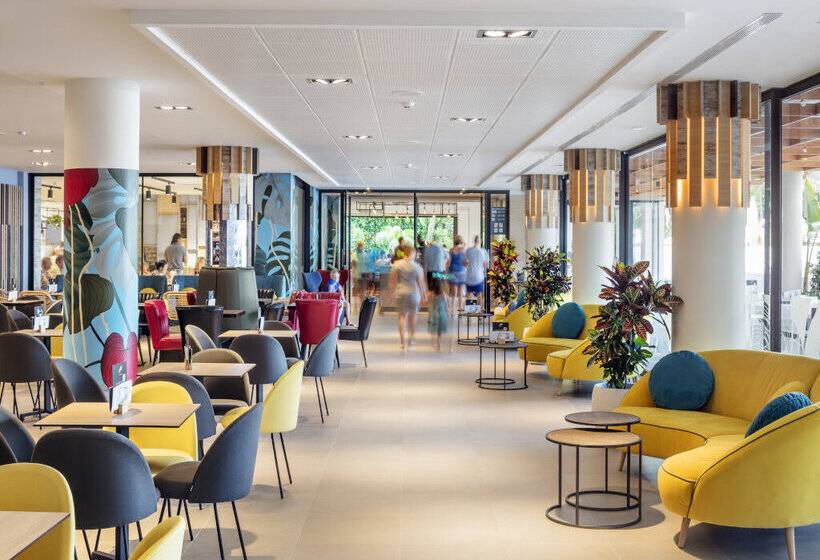 Fotos del hotel Aqua  Montagut Suites 4sup:  11