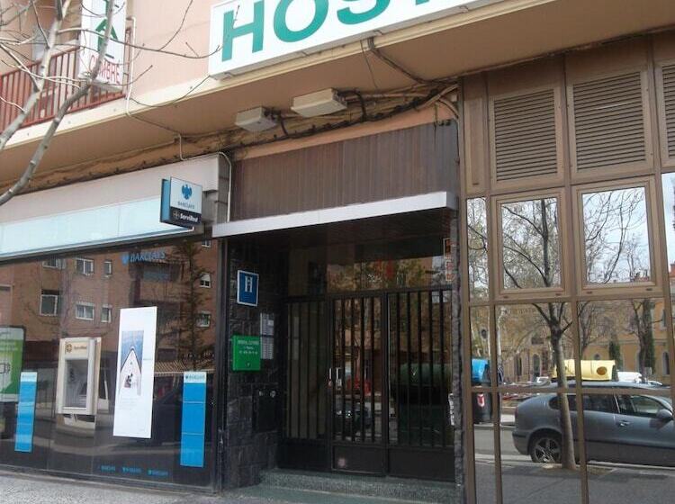 هتل Hostal Cumbre