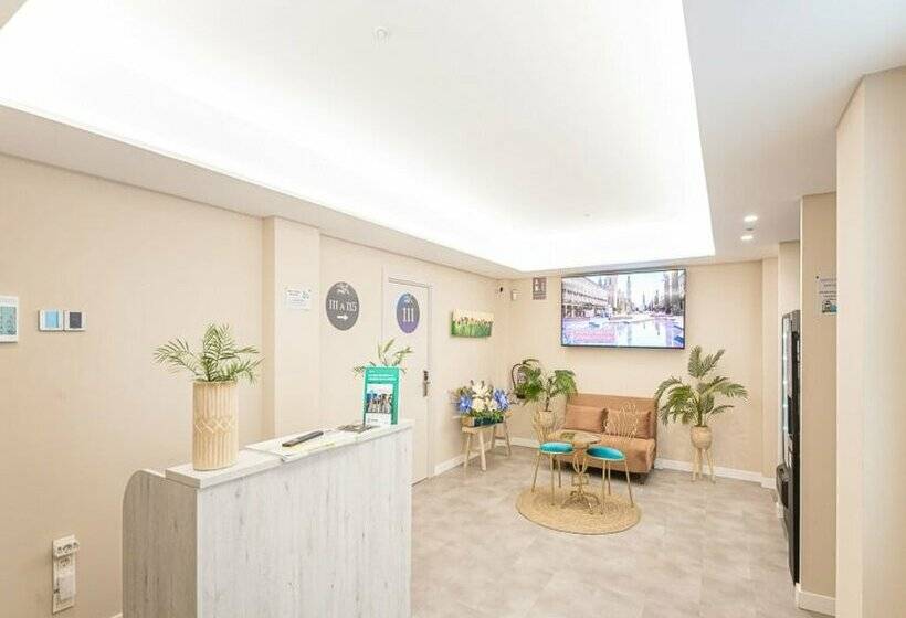 Hostal Plaza Boutique Solo Adultos