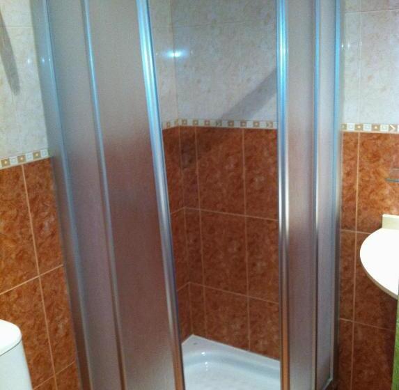 هتل Hostal Puerta La Villa