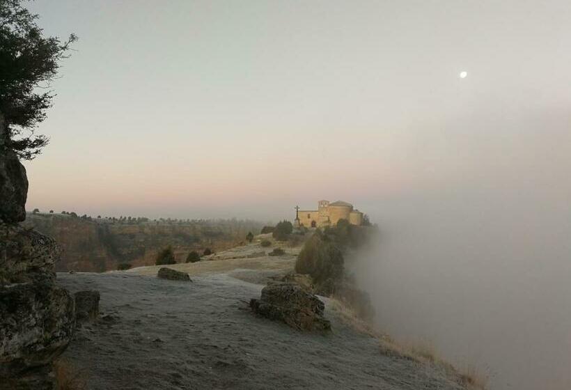 בית מלון כפרי Hostal Romi