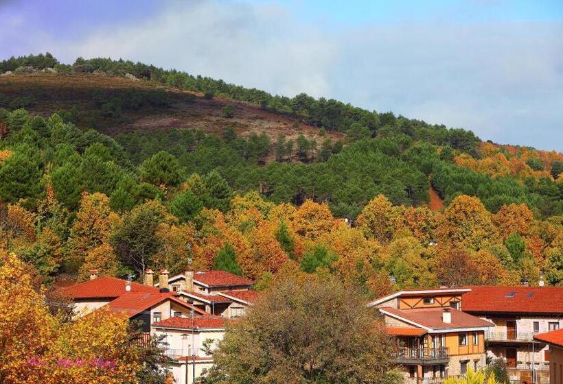 هتل Hostal San Blas
