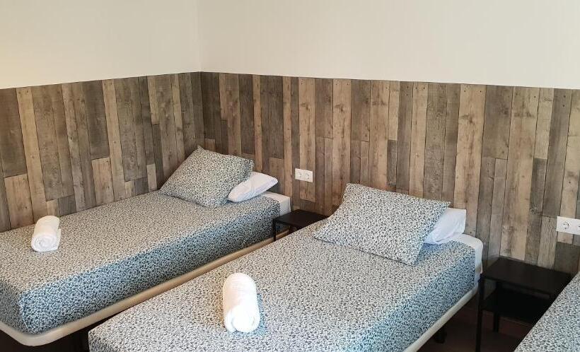 Отель Pensión La Estrella