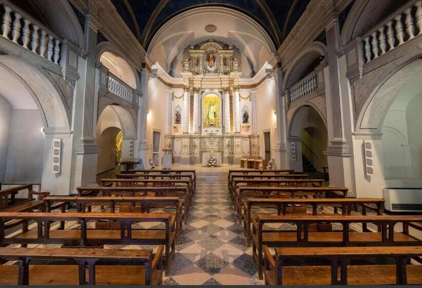 هتل Santuari De La Salut De Sant Feliu De Pallerols