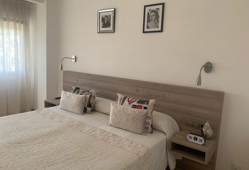 Hostal Torras