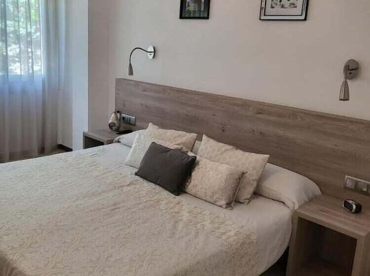 Hostal Torras
