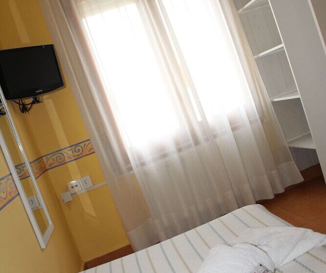 Hostal Fabrellas