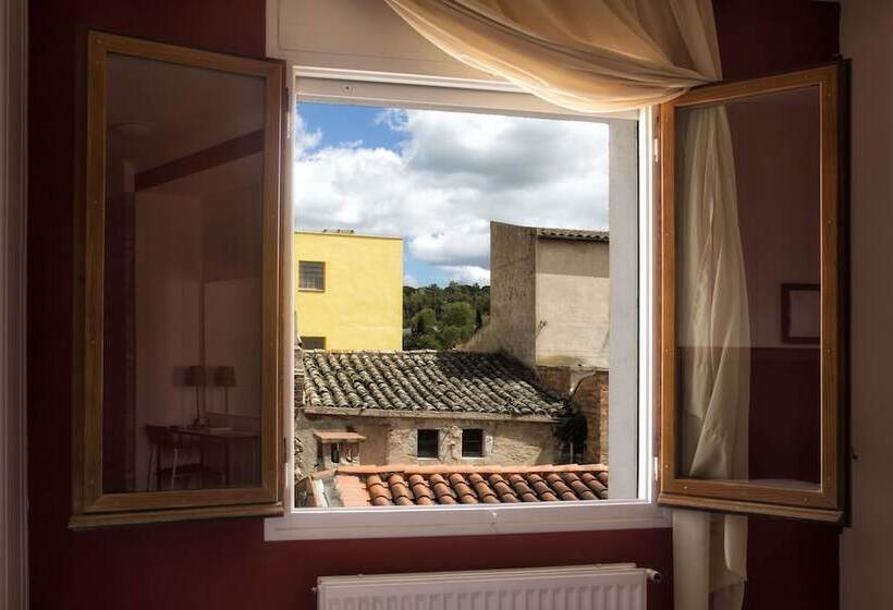 Hostal Fabrellas