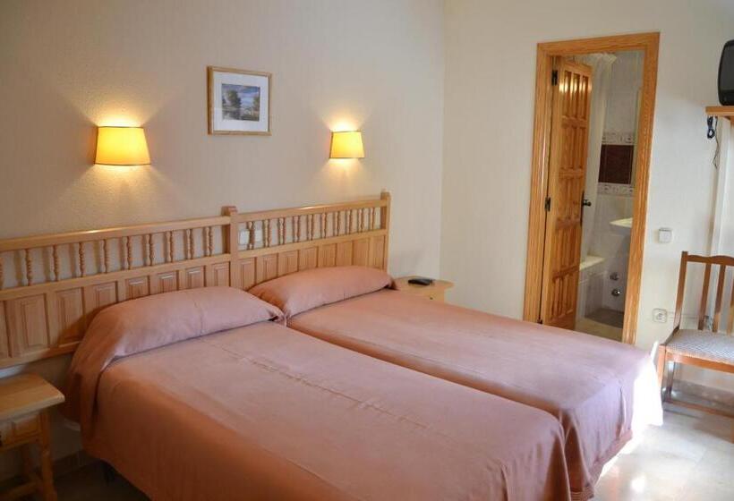 Hostal Los Claveles