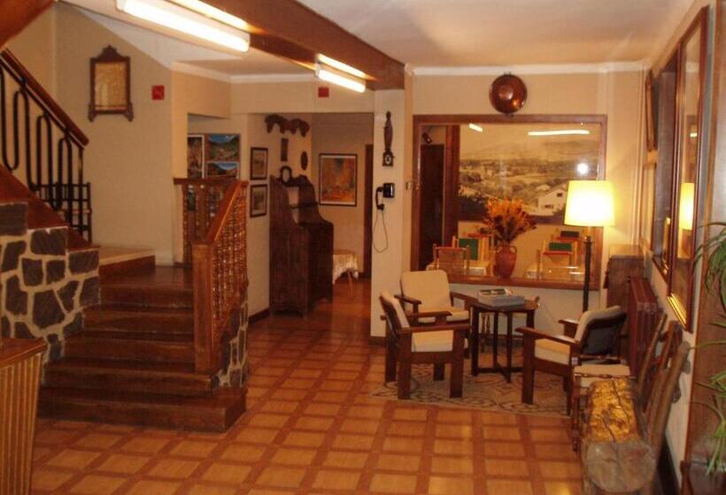 Hostal Rita Belvedere