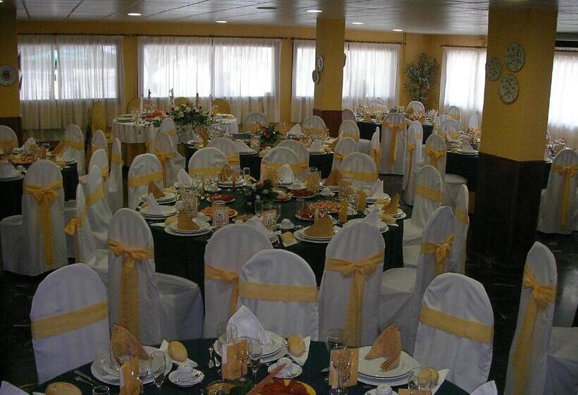 هتل Cruceiro Do Monte