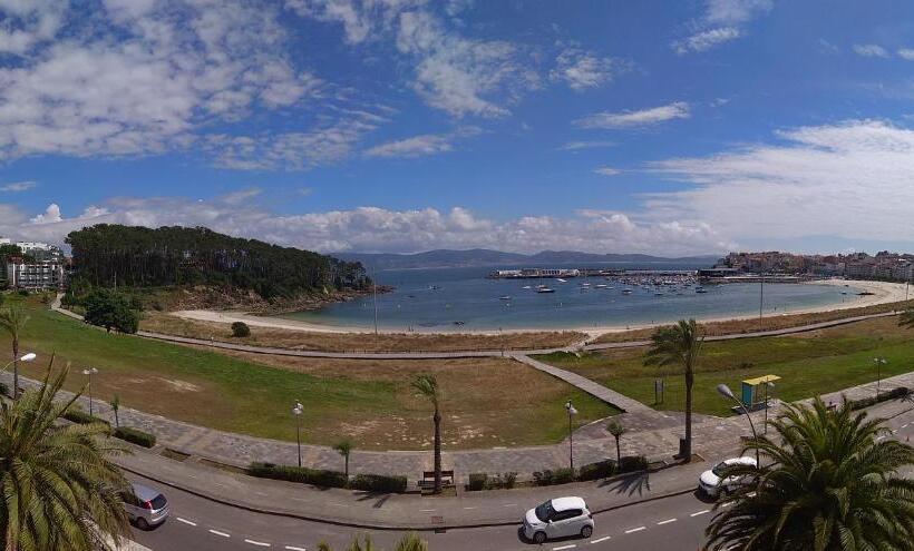 هتل Hostal Brisa Do Mar