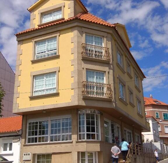 هتل Hostal Brisa Do Mar