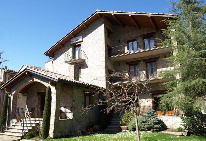 호텔 Hostal Cal Mestre