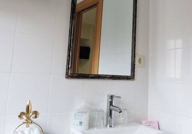 בית מלון כפרי Hostal Can Massot