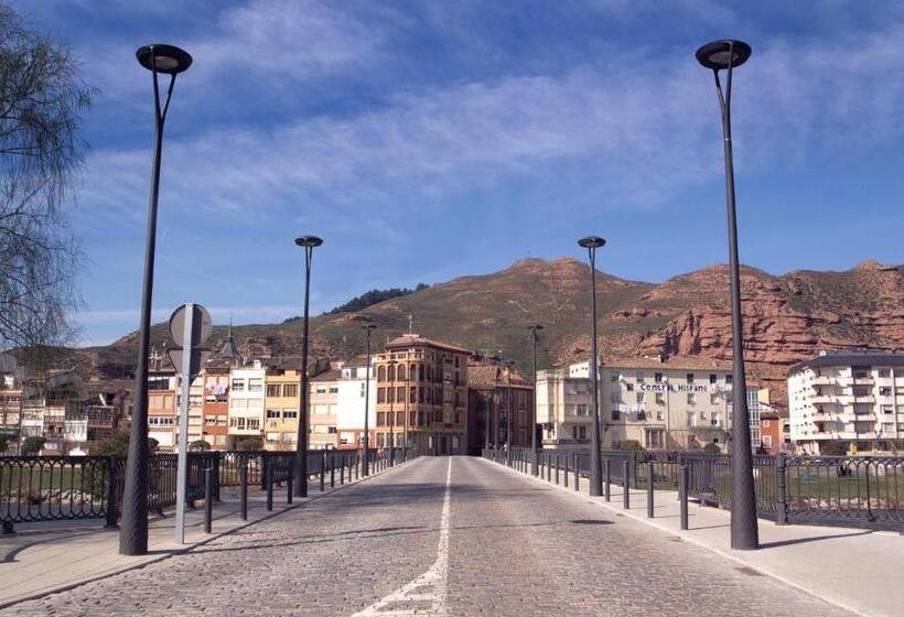 هتل Hostal Hispano