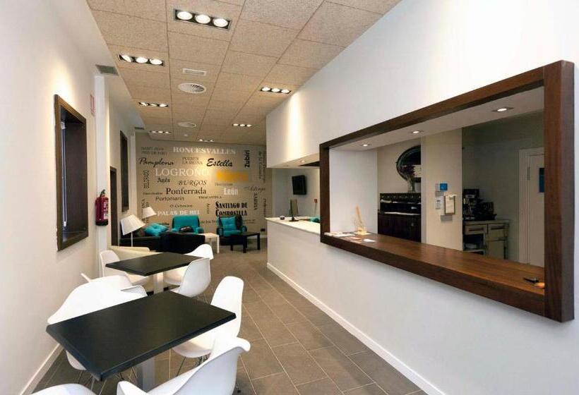 هتل Hostal Hispano