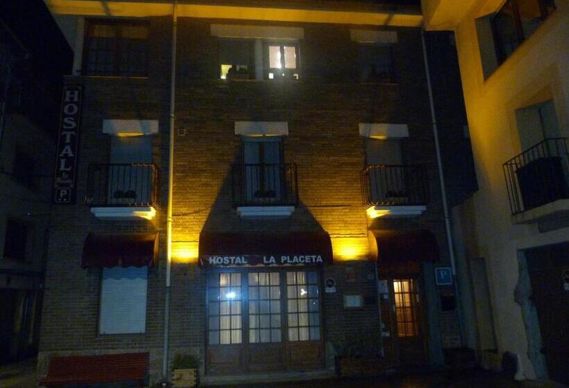 هتل Hostal La Placeta