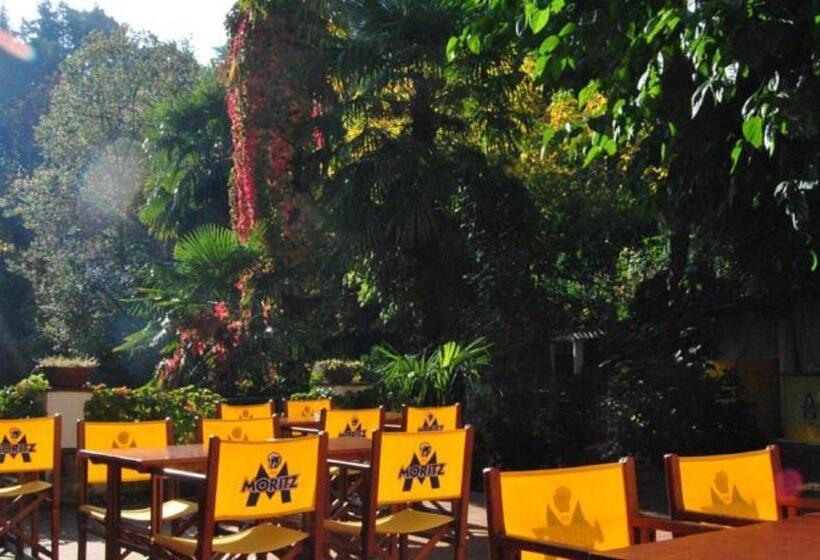 هتل Hostal Montsoliu