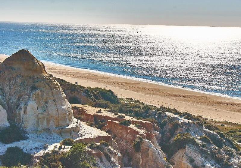 فندق Hostal Restaurante La Nina