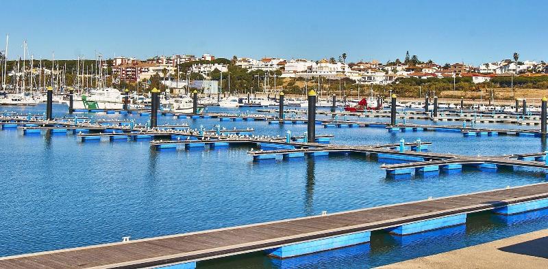 فندق Hostal Restaurante La Nina