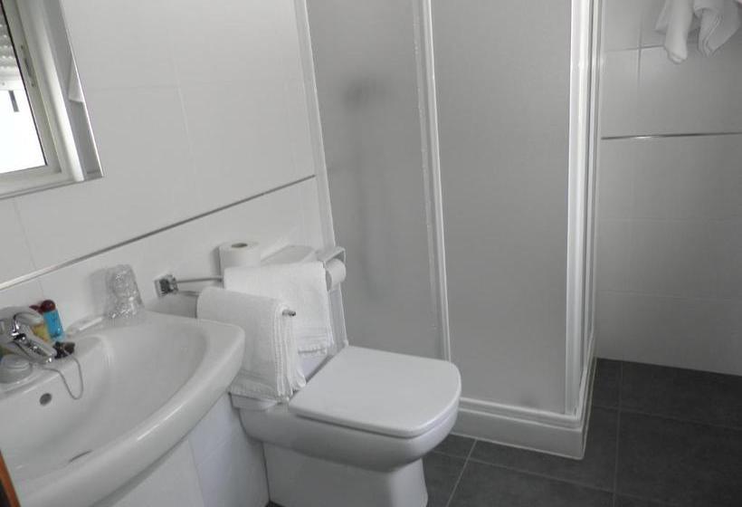 בית מלון כפרי Pension Restaurante La Bombilla