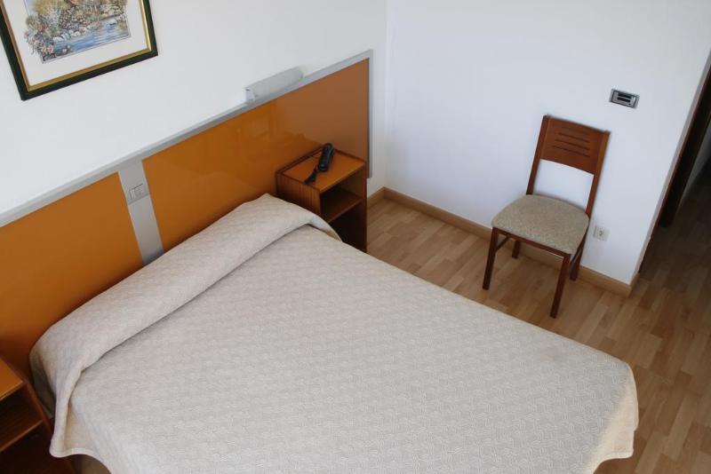 Albergue Hostal Liste