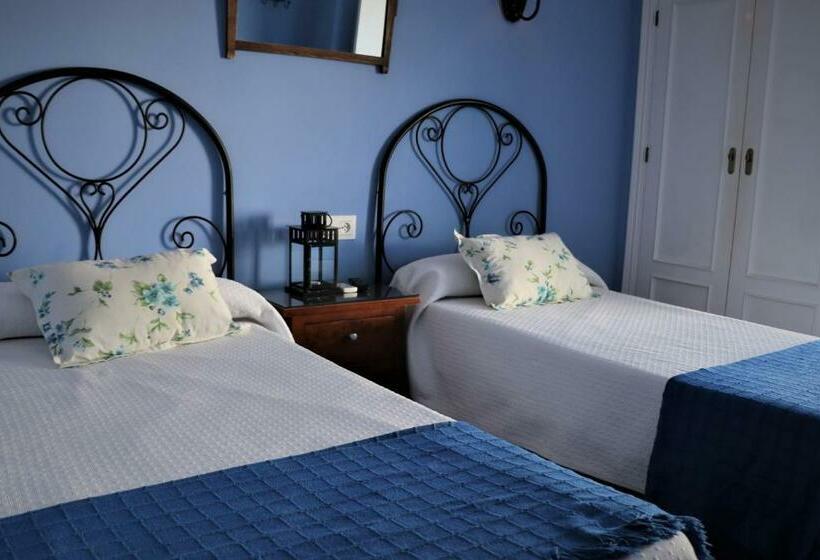 Hostal Arco Plaza