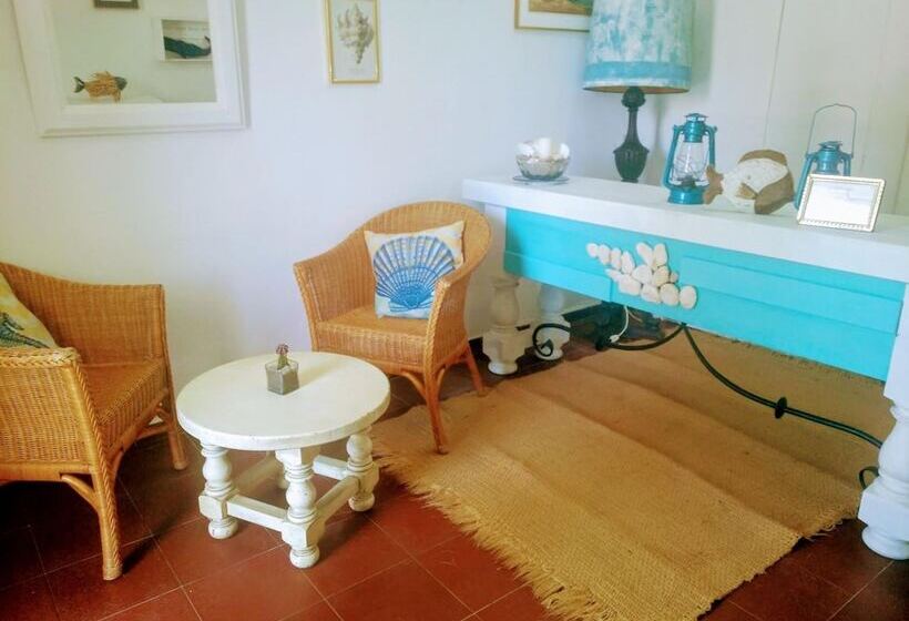 مسافرخانه Zhimbad B&b By The Sea