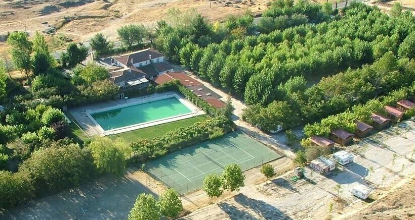 هتل Bungalows Prados Abiertos