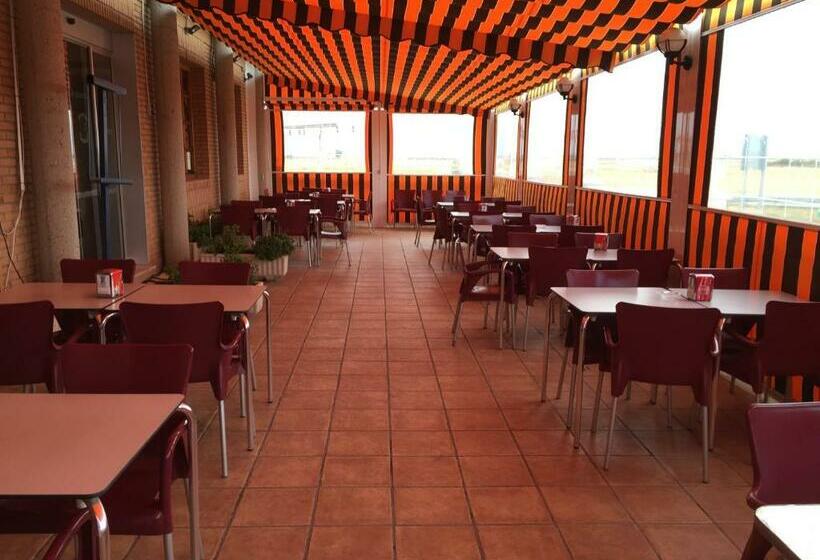 فندق Campoblanco