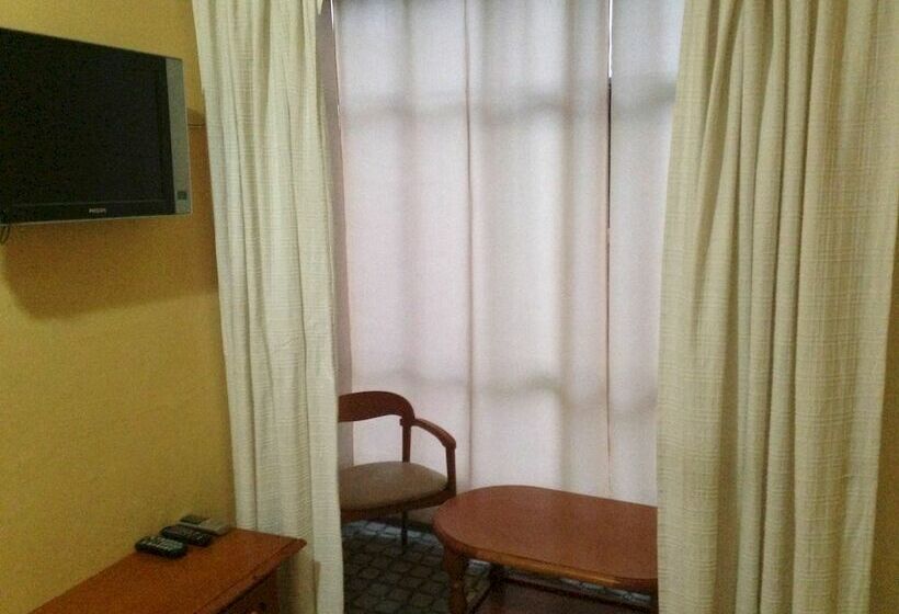 Hostal De Las Heras Badajoz
