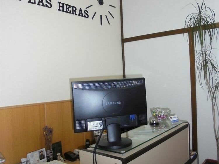 Hostal De Las Heras